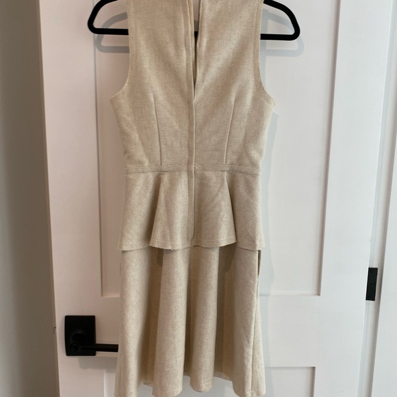 Banana Republic spring dress - Picture 2 of 3